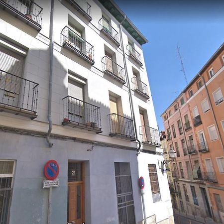 Un Perfecto Refugio En El Centro De Madrid Apartamento Exterior foto